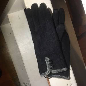 Soft black gloves w/ touch screen capability